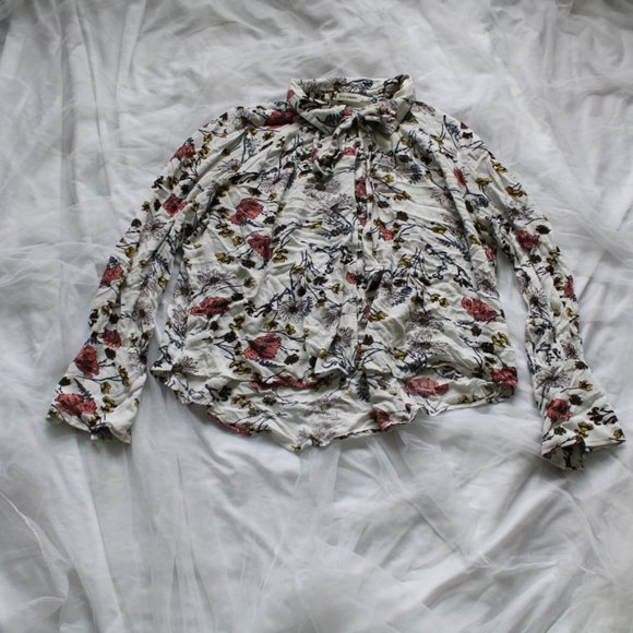 White floral peasant sleeve blouse - Picture 5 of 7